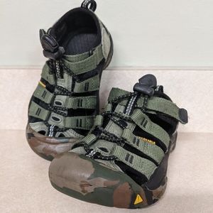 Keen Little Kid 9 Sandals